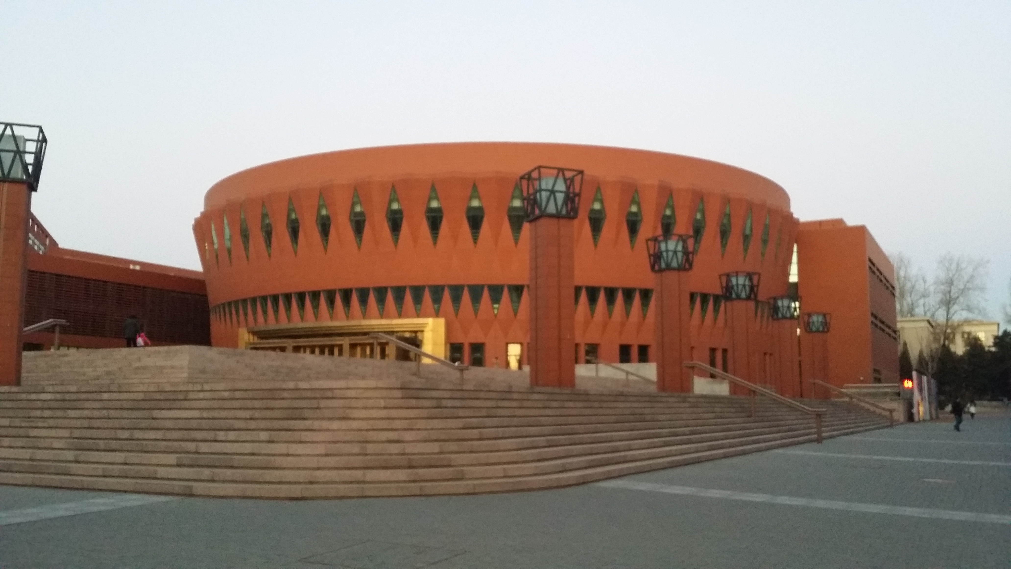 center_image